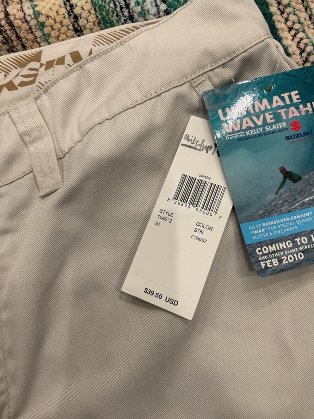 Vintage 2010 Quiksilver Men’s Cream Flat Front Performance Shorts - Picture 4 of 10